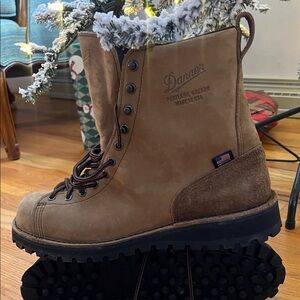 Danner Tan and Black Men's Boots